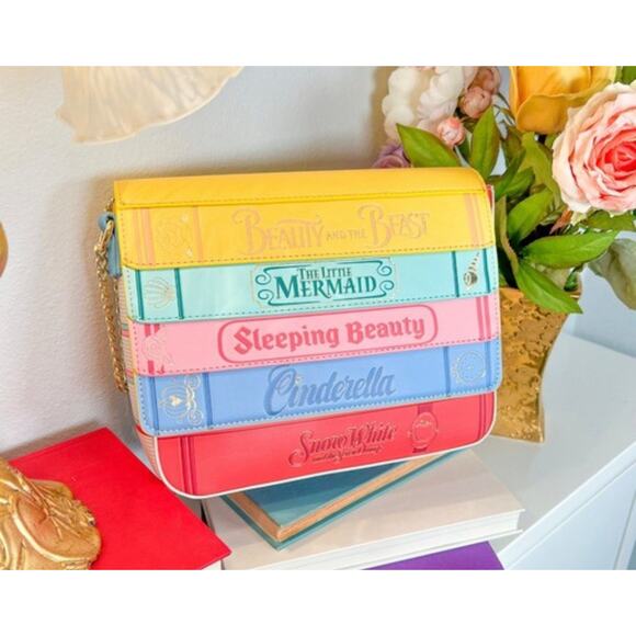Loungefly Disney Princess Books Classics Crossbody Bag New - Picture 4 of 5